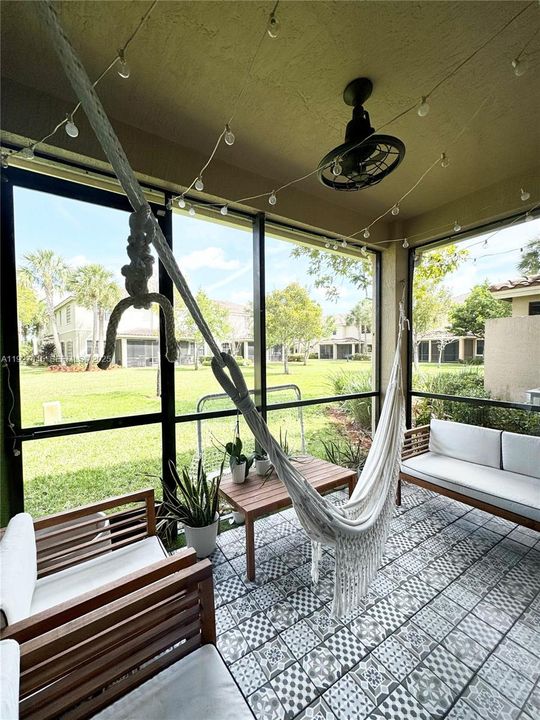 В аренду: $4,000 (3 спален, 2 ванн, 1892 Квадратных фут)