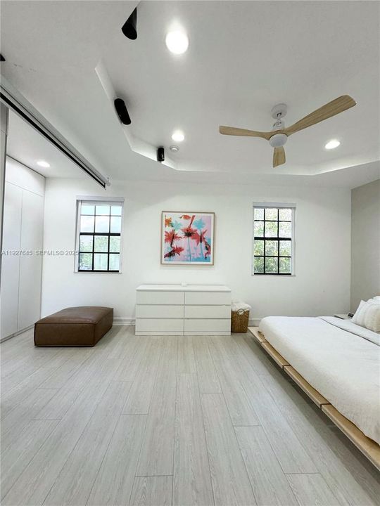 В аренду: $4,000 (3 спален, 2 ванн, 1892 Квадратных фут)