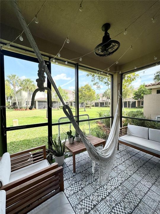 В аренду: $4,000 (3 спален, 2 ванн, 1892 Квадратных фут)