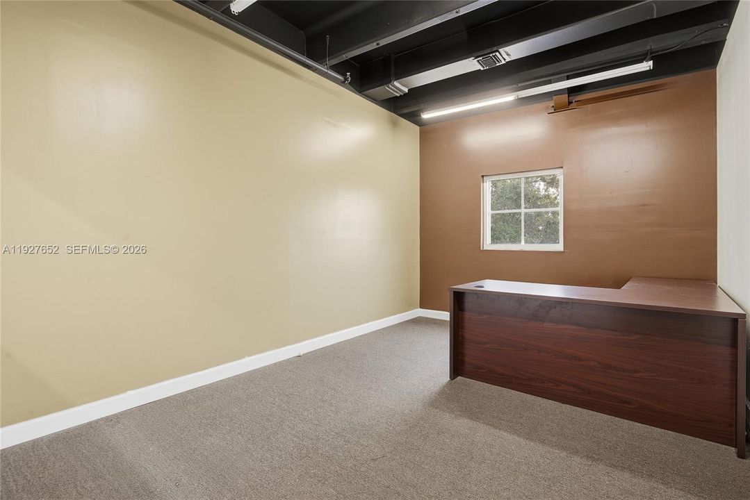 For Rent: $4,000 (0 beds, 0 baths, 0 Square Feet)