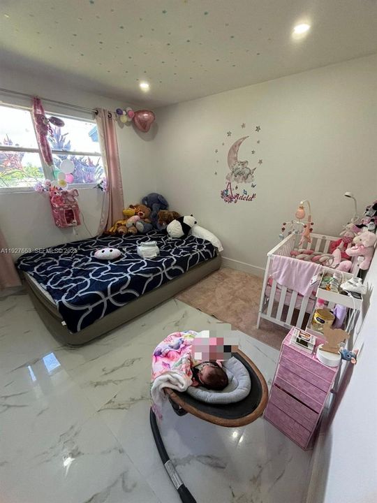 For Sale: $849,900 (3 beds, 2 baths, 1715 Square Feet)