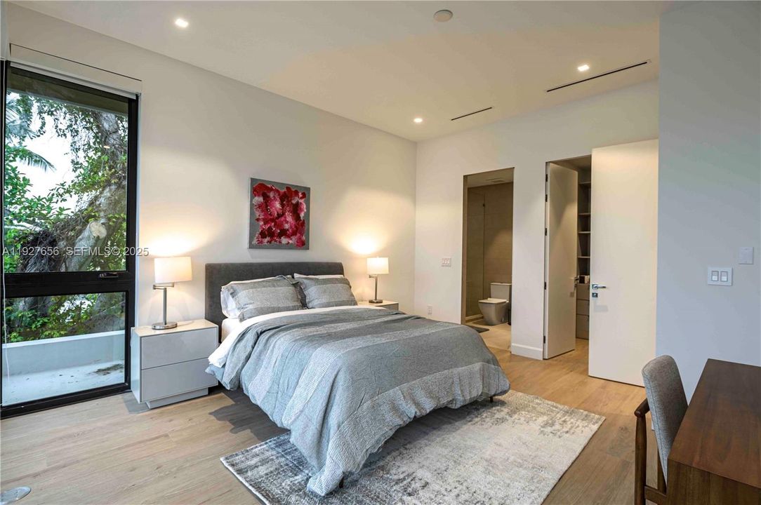 En Venta: $7,000,000 (5 camas, 5 baños, 4495 Pies cuadrados)