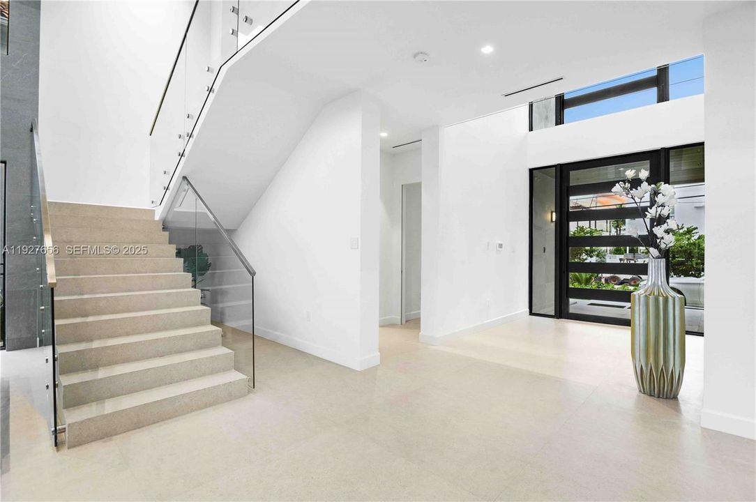 En Venta: $7,000,000 (5 camas, 5 baños, 4495 Pies cuadrados)