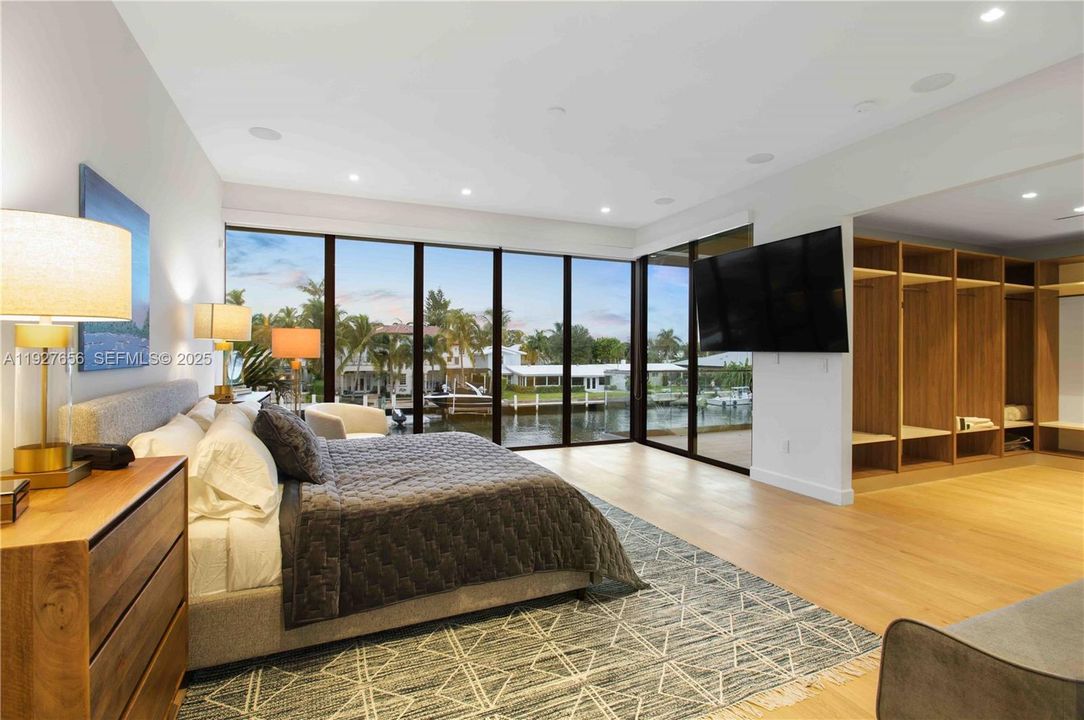 En Venta: $7,000,000 (5 camas, 5 baños, 4495 Pies cuadrados)