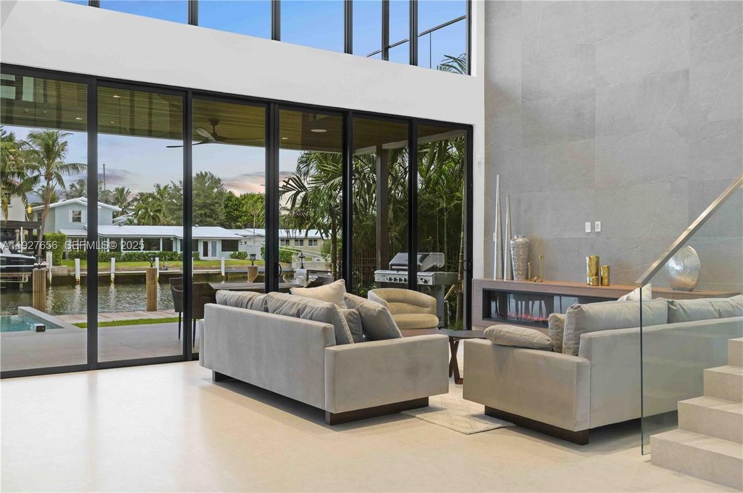 En Venta: $7,000,000 (5 camas, 5 baños, 4495 Pies cuadrados)