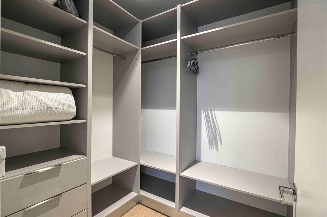 En Venta: $7,000,000 (5 camas, 5 baños, 4495 Pies cuadrados)