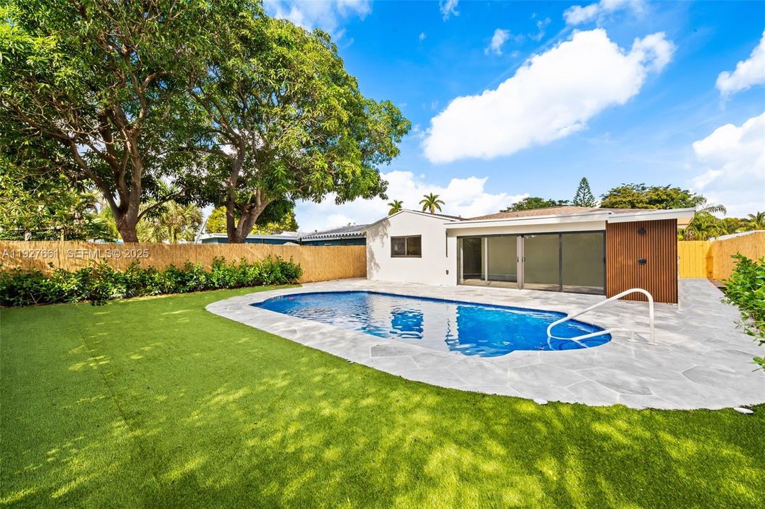 待售: $639,000 (3 贝兹, 2 浴室, 1368 平方英尺)