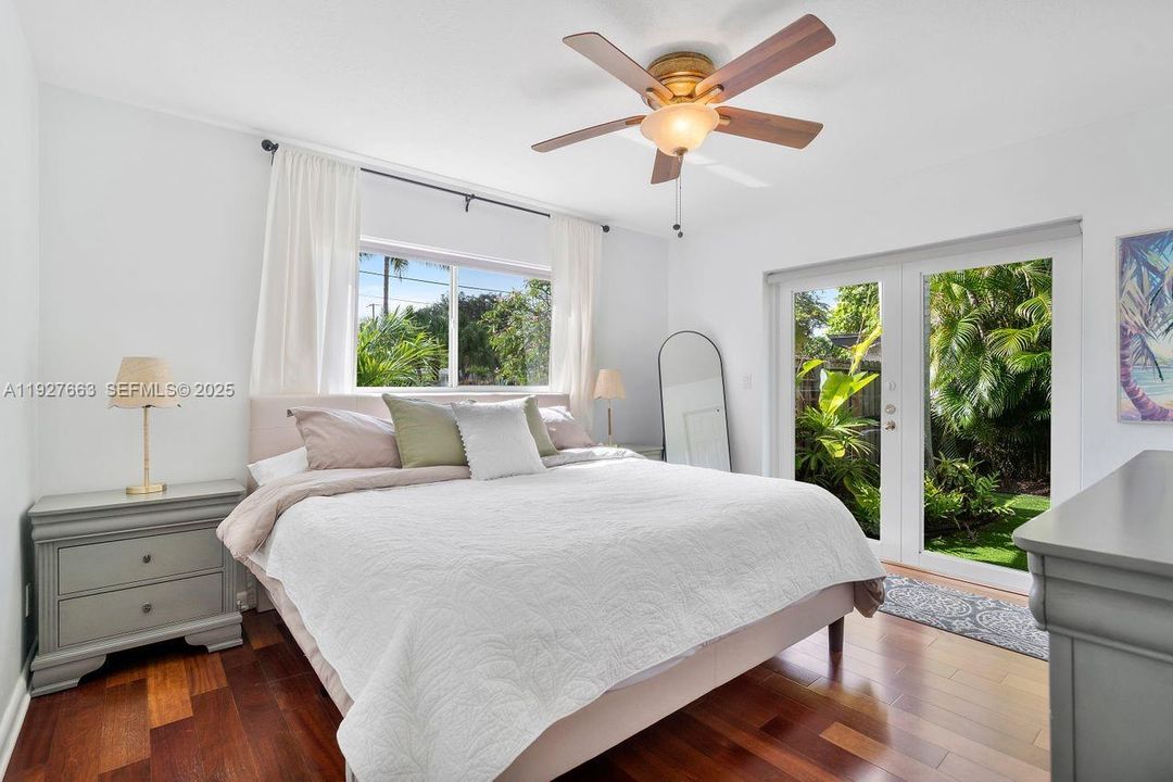 For Sale: $1,099,000 (2 beds, 2 baths, 1440 Square Feet)