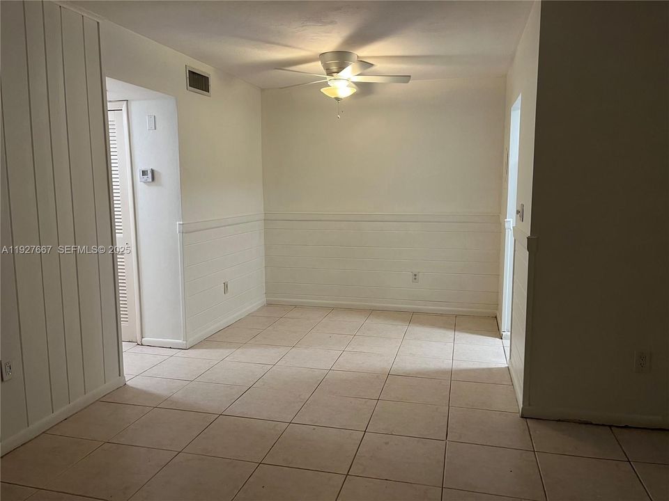 待售: $495,000 (1 贝兹, 1 浴室, 608 平方英尺)