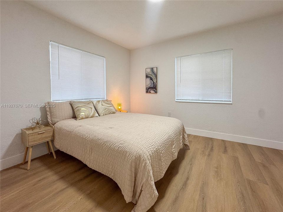 На продажу: $555,000 (3 спален, 2 ванн, 1448 Квадратных фут)