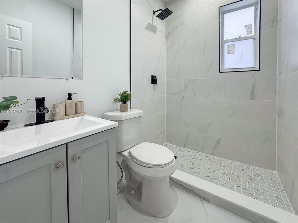 На продажу: $555,000 (3 спален, 2 ванн, 1448 Квадратных фут)