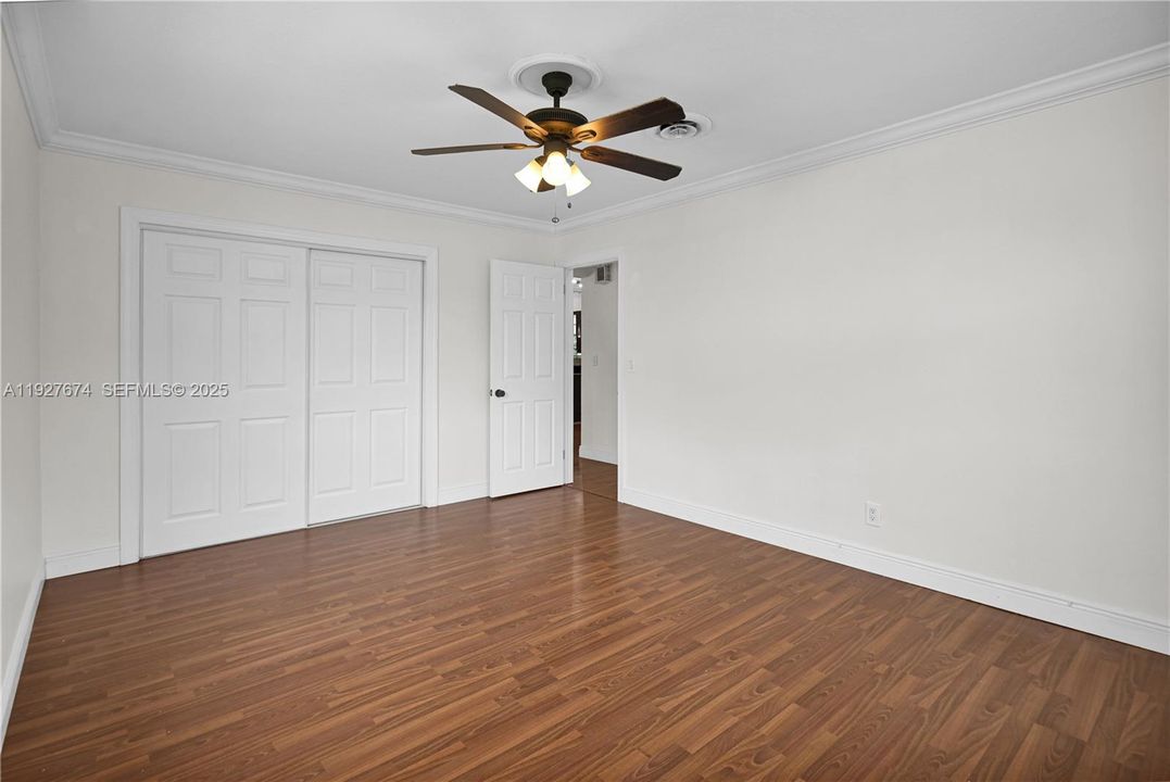 В аренду: $4,000 (3 спален, 2 ванн, 1630 Квадратных фут)