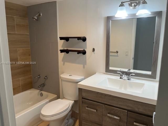 出租: $1,400 (0 贝兹, 1 浴室, 576 平方英尺)