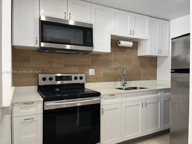 出租: $1,400 (0 贝兹, 1 浴室, 576 平方英尺)