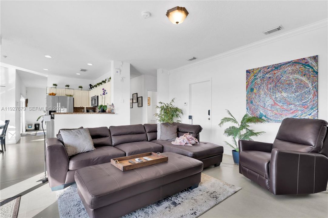 For Sale: $1,110,000 (4 beds, 3 baths, 2388 Square Feet)