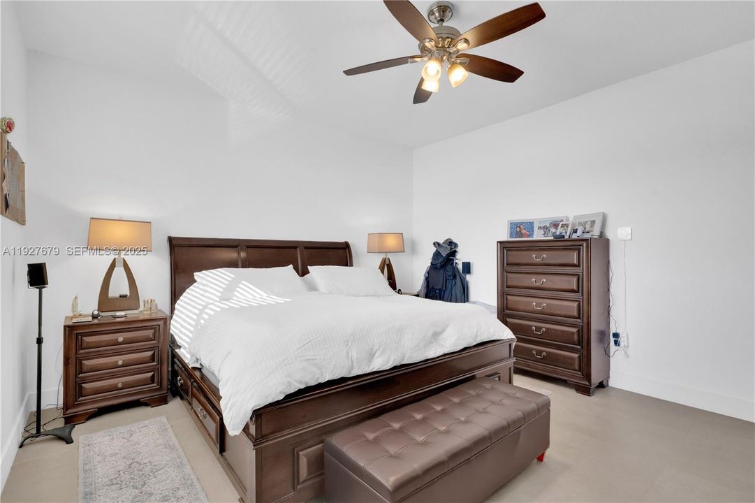 For Sale: $1,110,000 (4 beds, 3 baths, 2388 Square Feet)