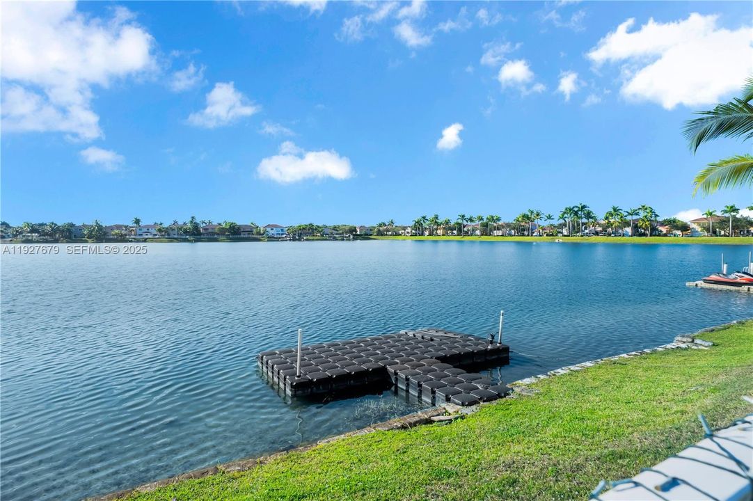 For Sale: $1,110,000 (4 beds, 3 baths, 2388 Square Feet)