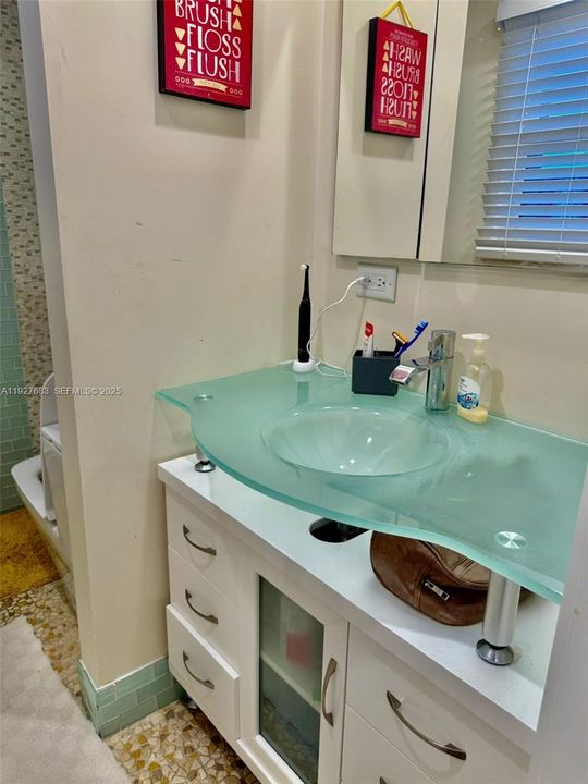 В аренду: $5,500 (3 спален, 2 ванн, 1728 Квадратных фут)