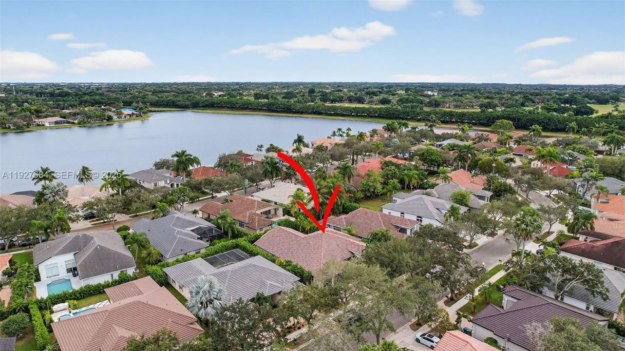 For Sale: $1,399,000 (5 beds, 3 baths, 3112 Square Feet)