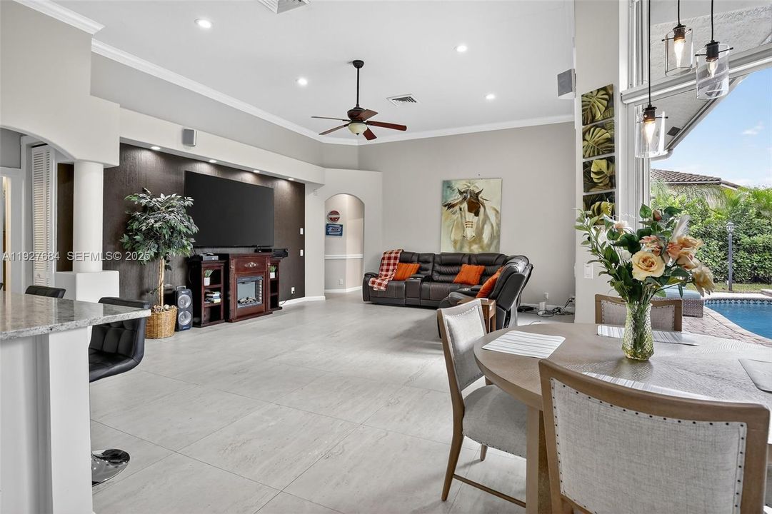 For Sale: $1,399,000 (5 beds, 3 baths, 3112 Square Feet)