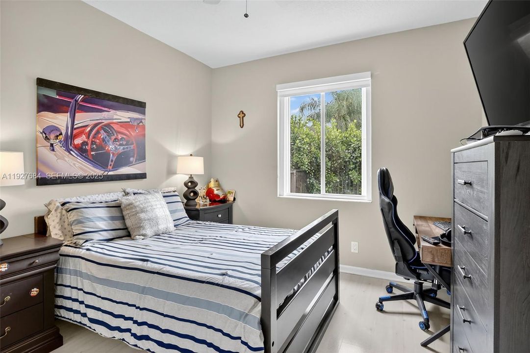 For Sale: $1,399,000 (5 beds, 3 baths, 3112 Square Feet)