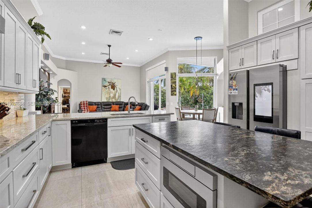 For Sale: $1,399,000 (5 beds, 3 baths, 3112 Square Feet)