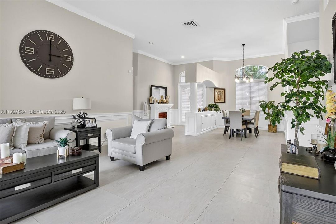 For Sale: $1,399,000 (5 beds, 3 baths, 3112 Square Feet)