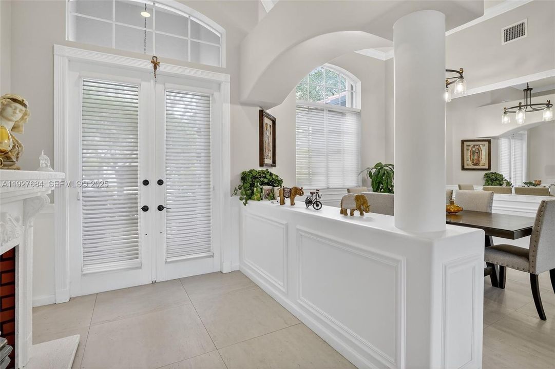 For Sale: $1,399,000 (5 beds, 3 baths, 3112 Square Feet)