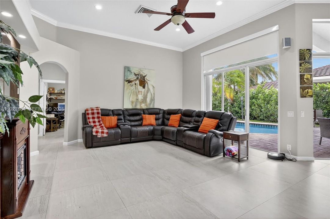 For Sale: $1,399,000 (5 beds, 3 baths, 3112 Square Feet)