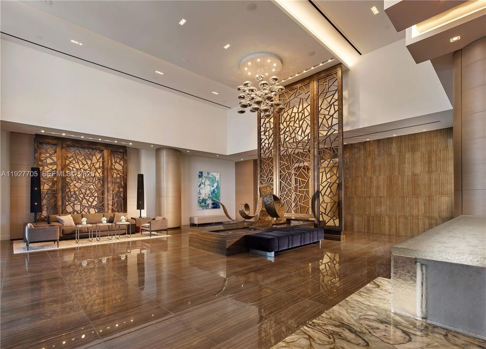 待售: $949,000 (2 贝兹, 2 浴室, 1670 平方英尺)