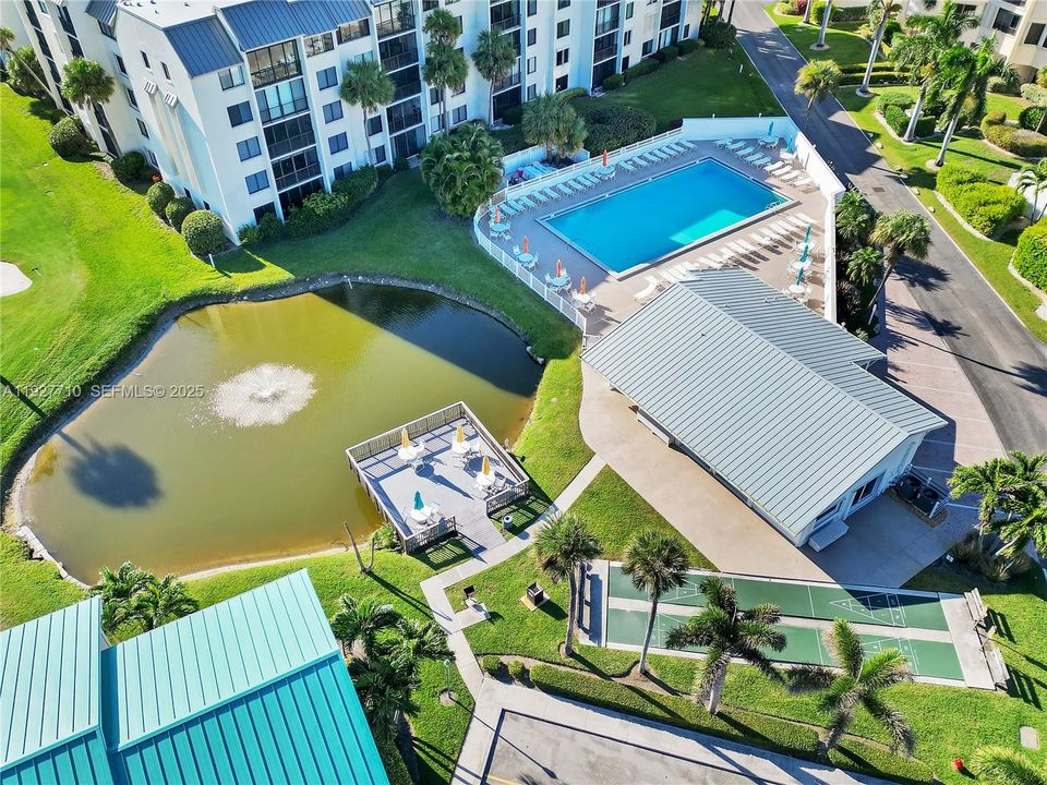 На продажу: $350,000 (3 спален, 2 ванн, 1504 Квадратных фут)