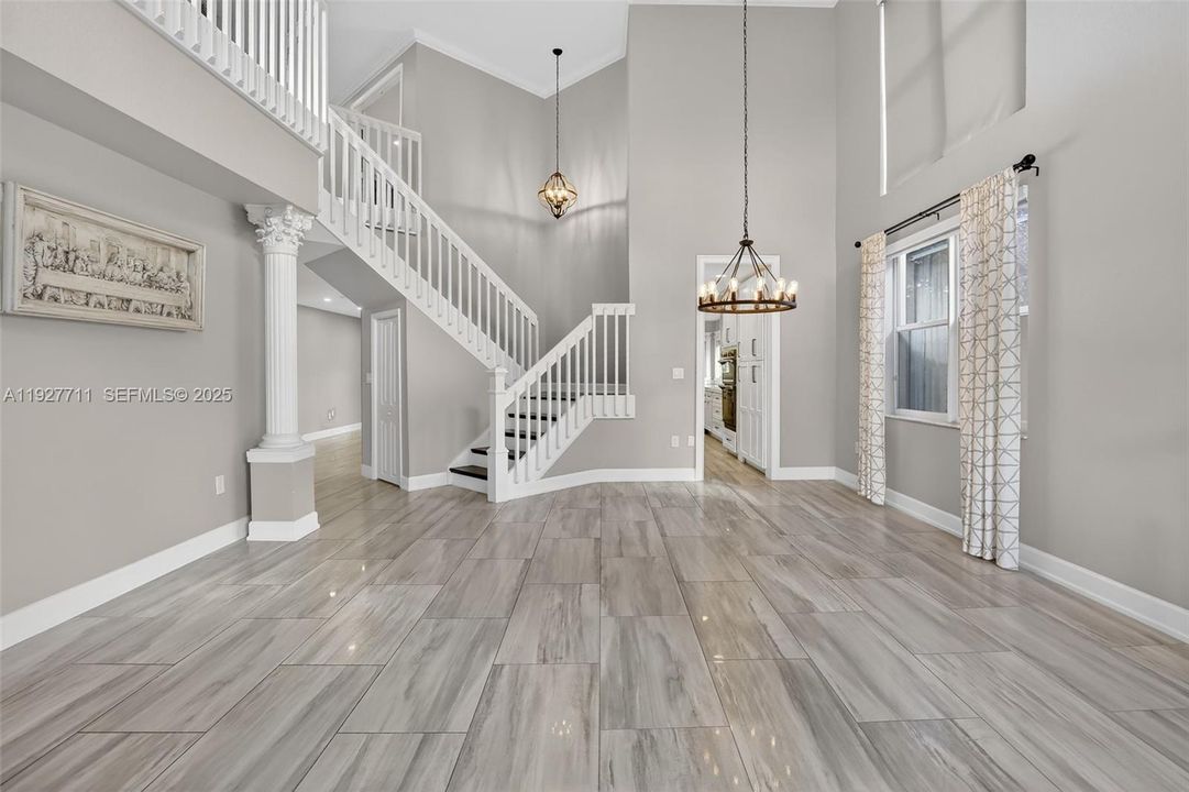 For Sale: $899,000 (4 beds, 3 baths, 2709 Square Feet)