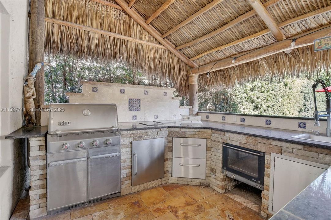 For Sale: $899,000 (4 beds, 3 baths, 2709 Square Feet)