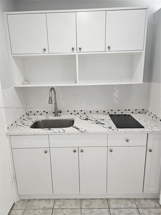 В аренду: $1,350 (1 спален, 1 ванн, 2849 Квадратных фут)