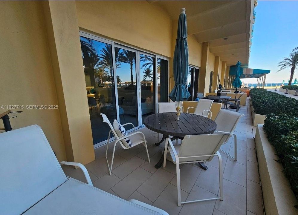 В аренду: $3,500 (1 спален, 1 ванн, 493 Квадратных фут)