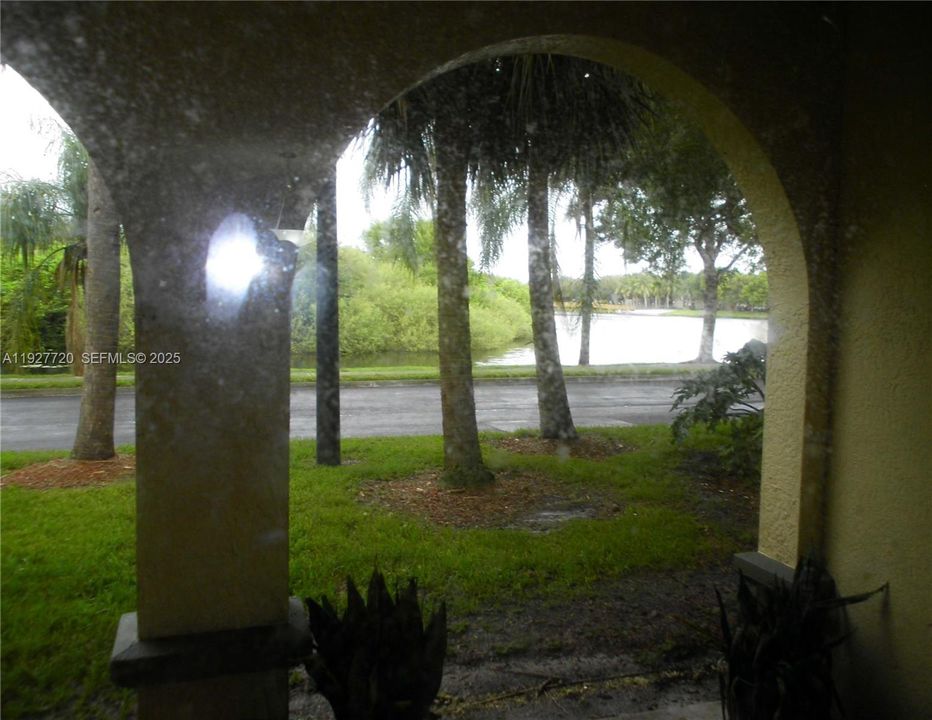 En Venta: $275,000 (1 camas, 1 baños, 850 Pies cuadrados)