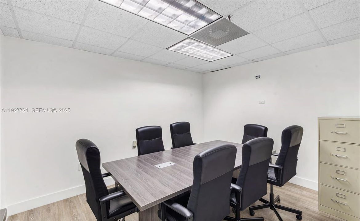 待售: $449,000 (0 贝兹, 0 浴室, 0 平方英尺)