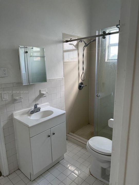 В аренду: $3,000 (4 спален, 2 ванн, 2140 Квадратных фут)