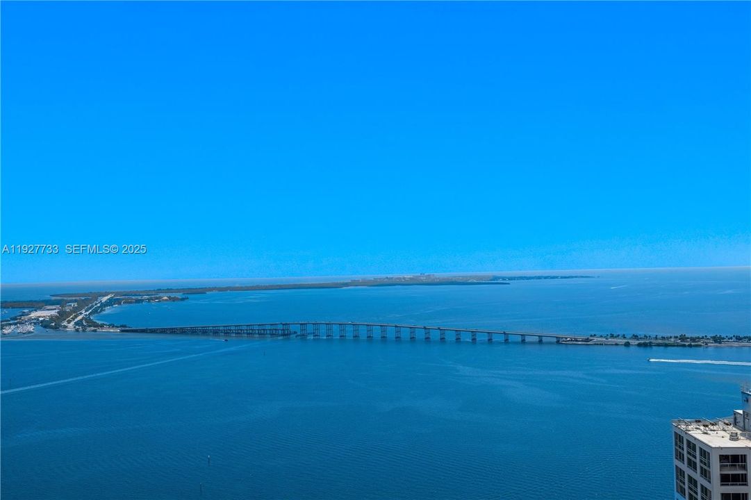 В аренду: $24,000 (3 спален, 3 ванн, 2196 Квадратных фут)