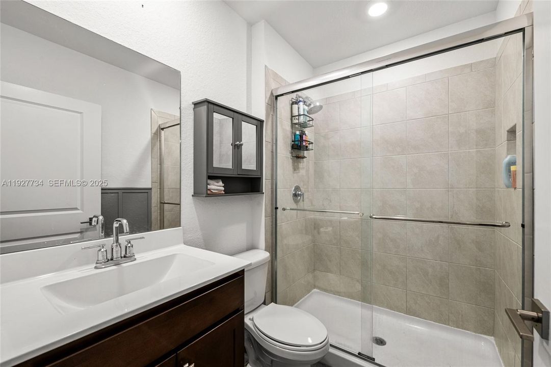 En Renta: $3,750 (4 camas, 3 baños, 2126 Pies cuadrados)