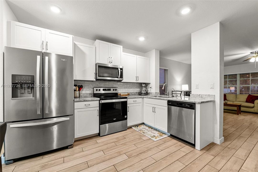 En Renta: $3,750 (4 camas, 3 baños, 2126 Pies cuadrados)