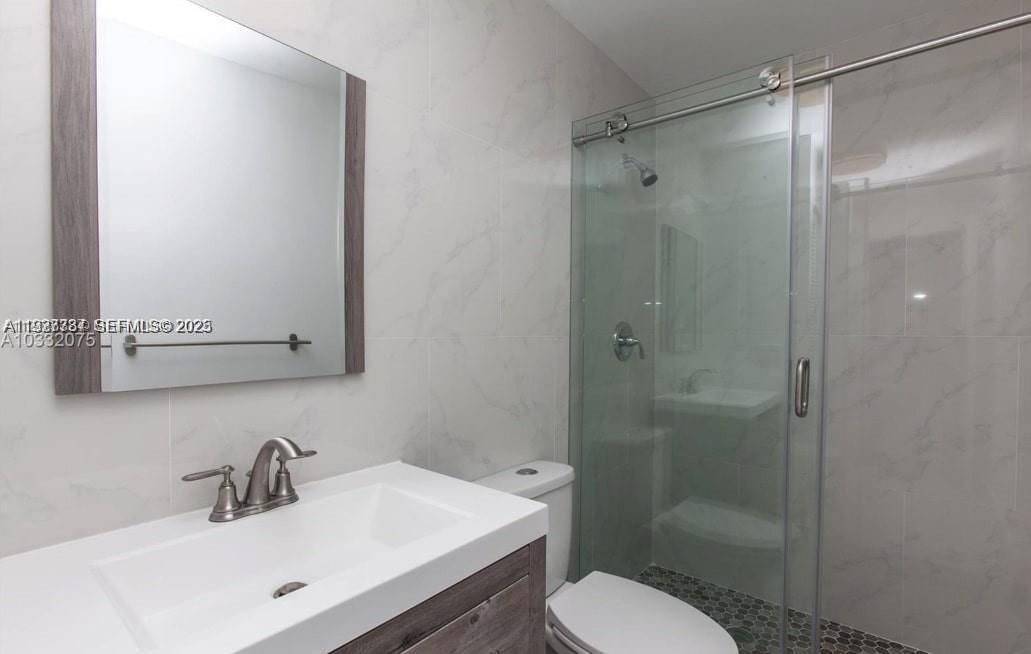 Active With Contract: $4,250,000 (0 beds, 0 baths, 0 Square Feet)