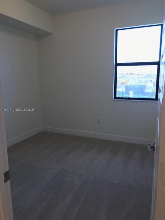 En Renta: $3,350 (3 camas, 2 baños, 1425 Pies cuadrados)