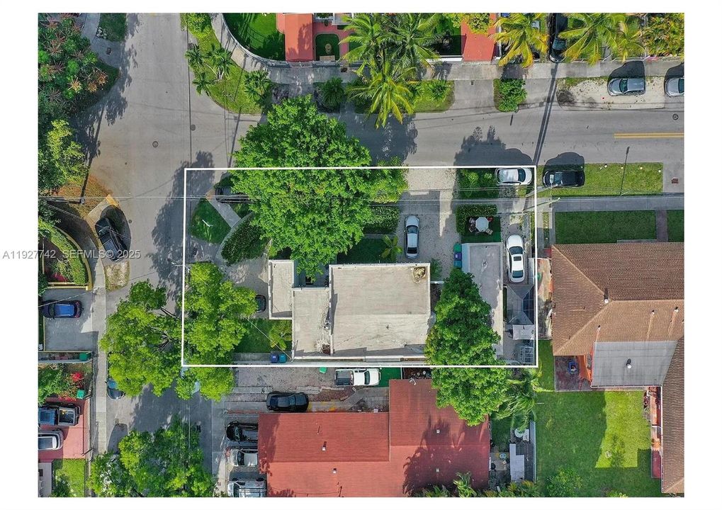 待售: $960,000 (0 贝兹, 0 浴室, 1897 平方英尺)