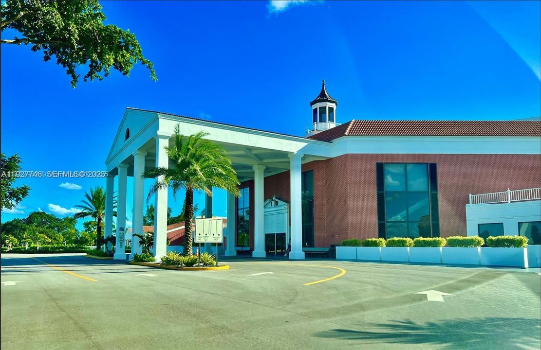 待售: $130,000 (2 贝兹, 1 浴室, 860 平方英尺)