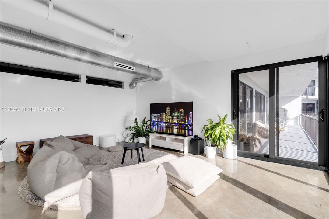 待售: $1,700,000 (4 贝兹, 3 浴室, 3179 平方英尺)