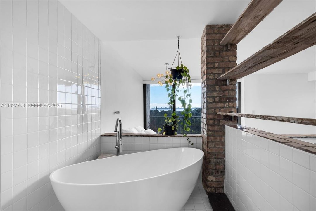 待售: $1,700,000 (4 贝兹, 3 浴室, 3179 平方英尺)