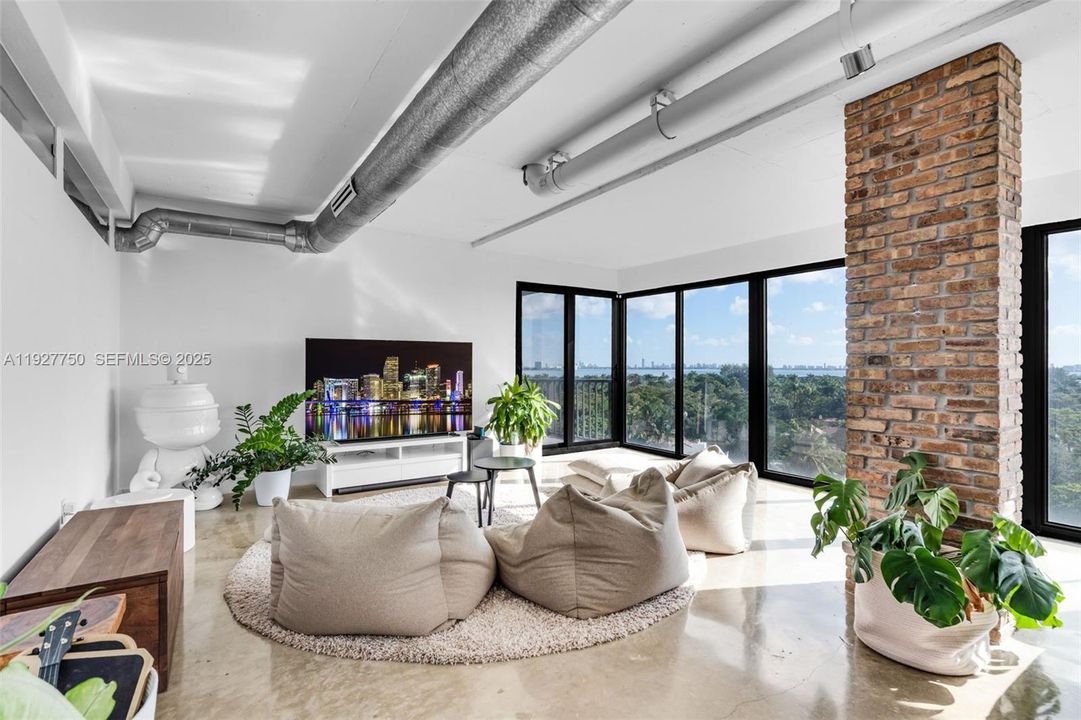 待售: $1,700,000 (4 贝兹, 3 浴室, 3179 平方英尺)