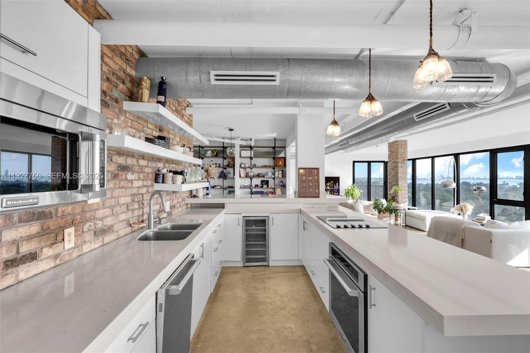 待售: $1,700,000 (4 贝兹, 3 浴室, 3179 平方英尺)