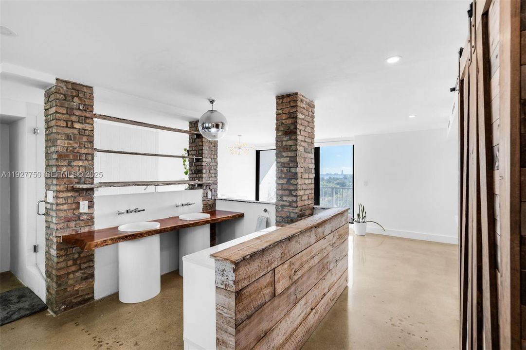 待售: $1,700,000 (4 贝兹, 3 浴室, 3179 平方英尺)